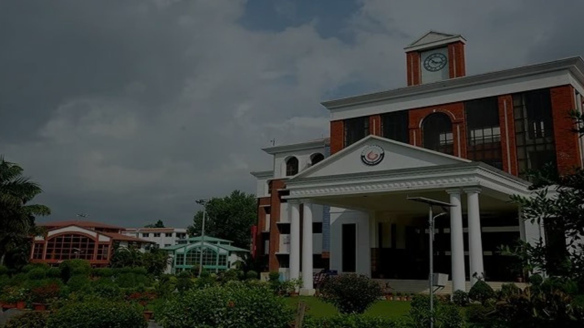 Graphic Era University