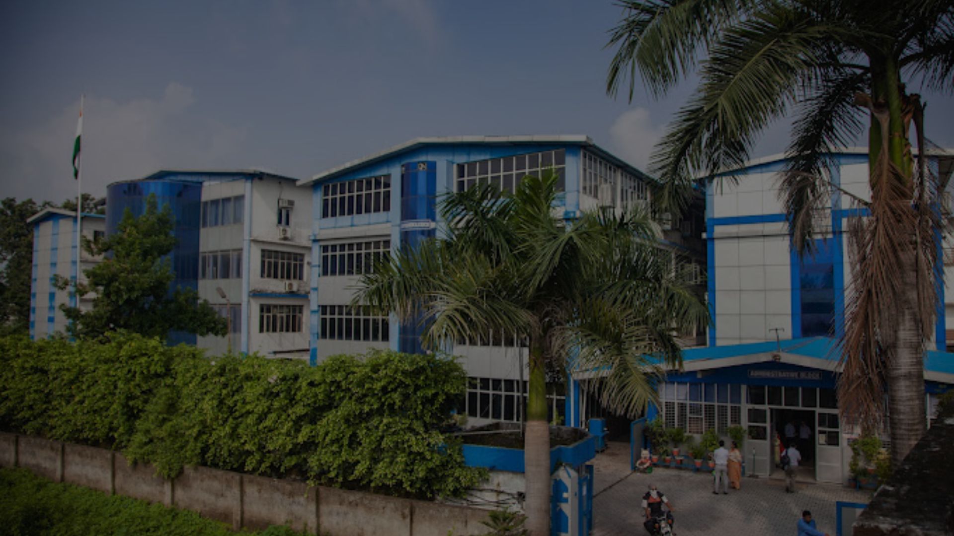 Uttaranchal (P.G.) College of Bio-Medical Sciences and Hospital